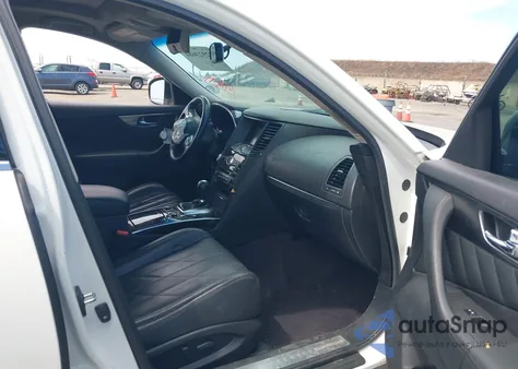 2010 Infiniti Fx35 z USA, uszkodzony, nr VIN JN8AS1MW3AM855423